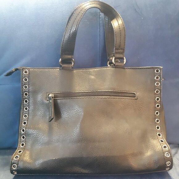 Hilary Radley New York handbag elegant, chic and structured quality faux leather - Picture 9 of 16